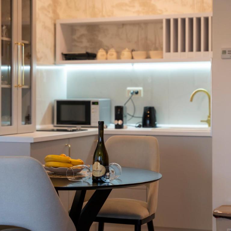 Mount Inn Borovi - Deluxe One-Bedroom Apartment - 7