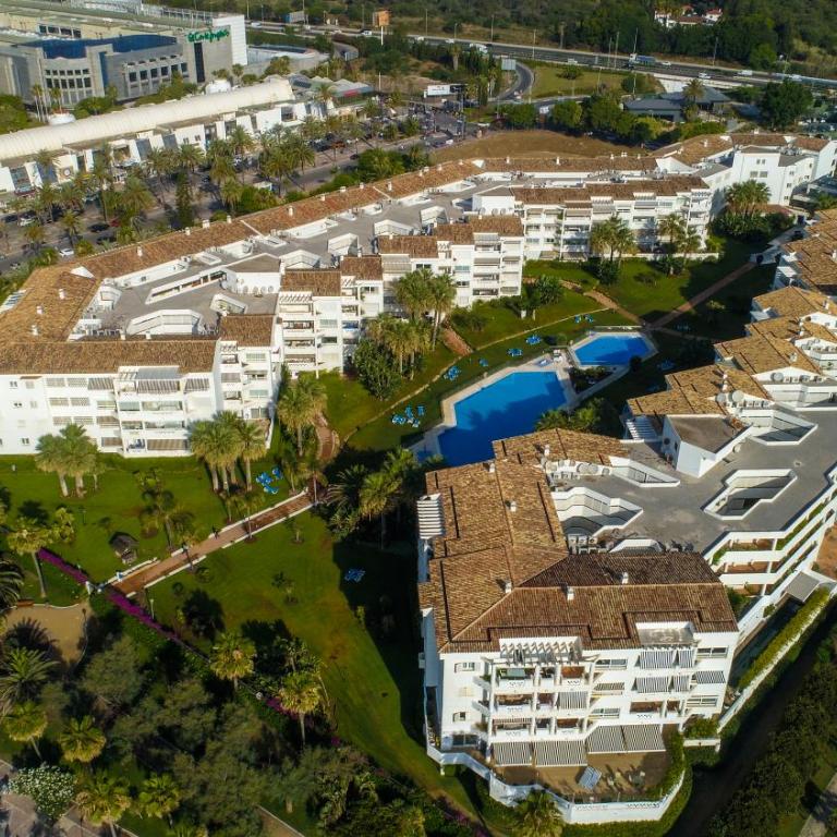 MARBELLA BANUS SUITES - Playa Rocio Beachfront Residential - Apartamento de 3 dormitorios con balcón - 40