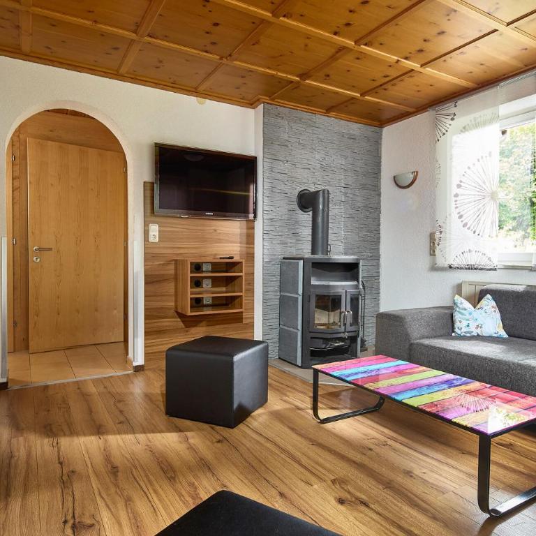 Gemuetliche Ferienwohnung - Apartment mit 3 Schlafzimmern - 2