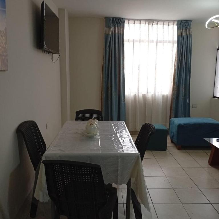 Adel 2 Ovalo Larco Departamento - One-Bedroom Apartment - 20