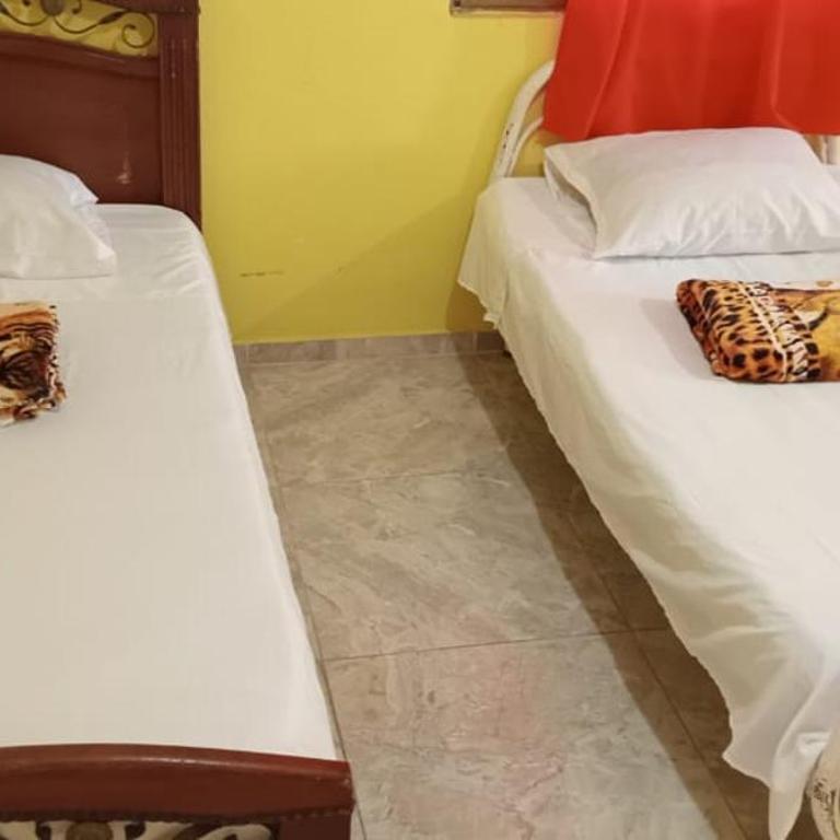 hostal rural Alejandría - Habitación Individual con baño - 1