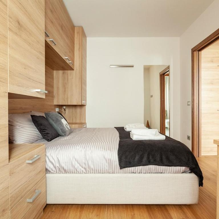 Chalet moderno Ponte di Legno - fronte piste - Appartamento con 1 Camera da Letto - 17