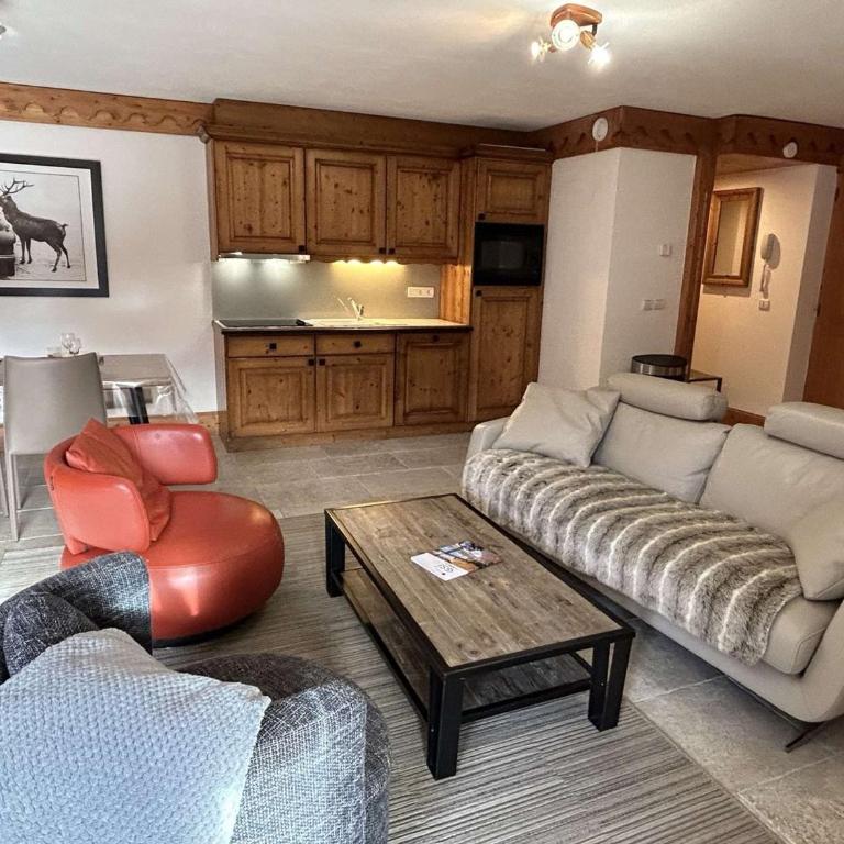Superbe Appartement 4P 6 Pers avec Piscine et Parking à Méribel - FR-1-180-598 - Appartement - 9