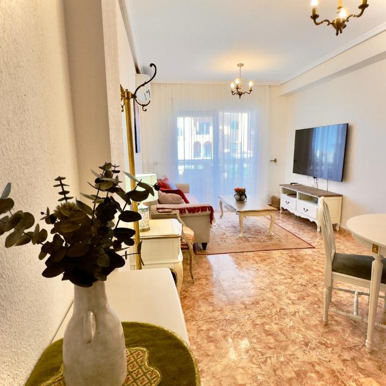 Cozy 2 bedroom apartment near Los Locos Beach - Apartamento de 2 dormitorios - 1