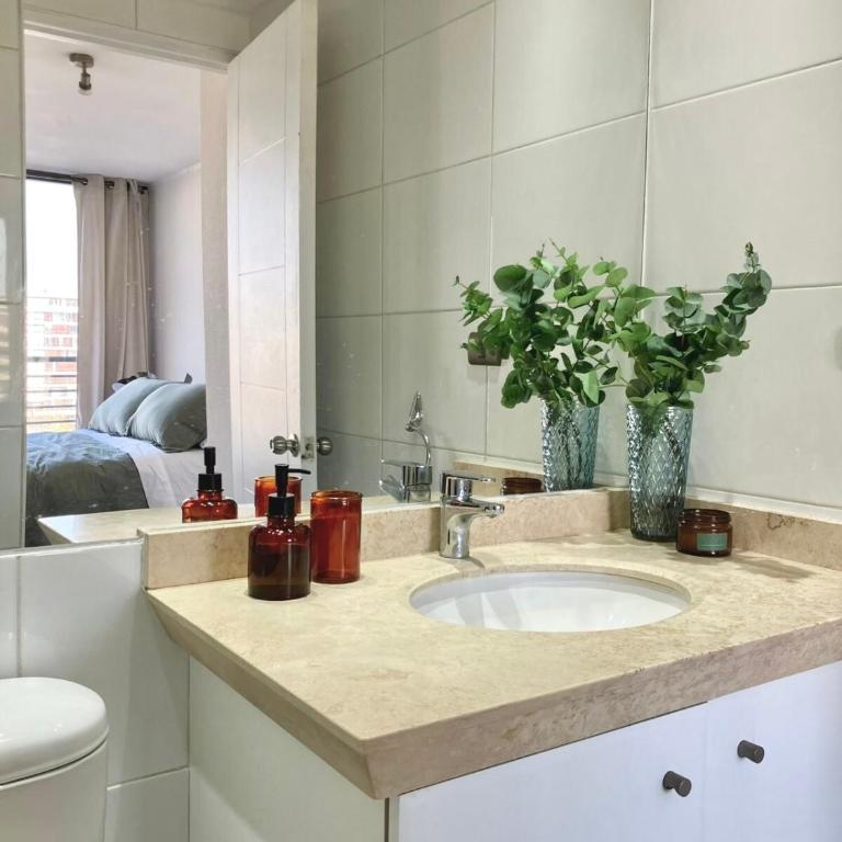 Perfect stay in Las Condes with parking - One-Bedroom Apartment - 5