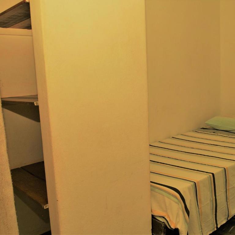 LalomitaGesell - Twin Room with Private Bathroom - 1