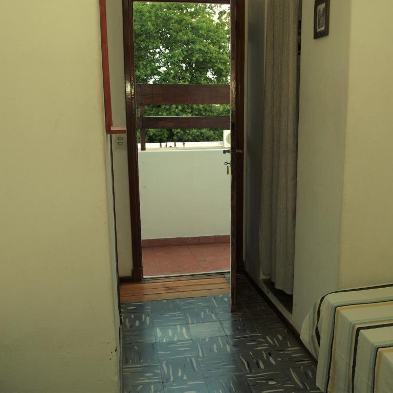 LalomitaGesell - Twin Room with Private Bathroom - 4