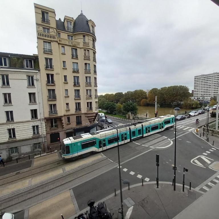 Roi de la Seine à Paris, stade, Gare parking et terrasse - Appartamento con 1 Camera da Letto - 34