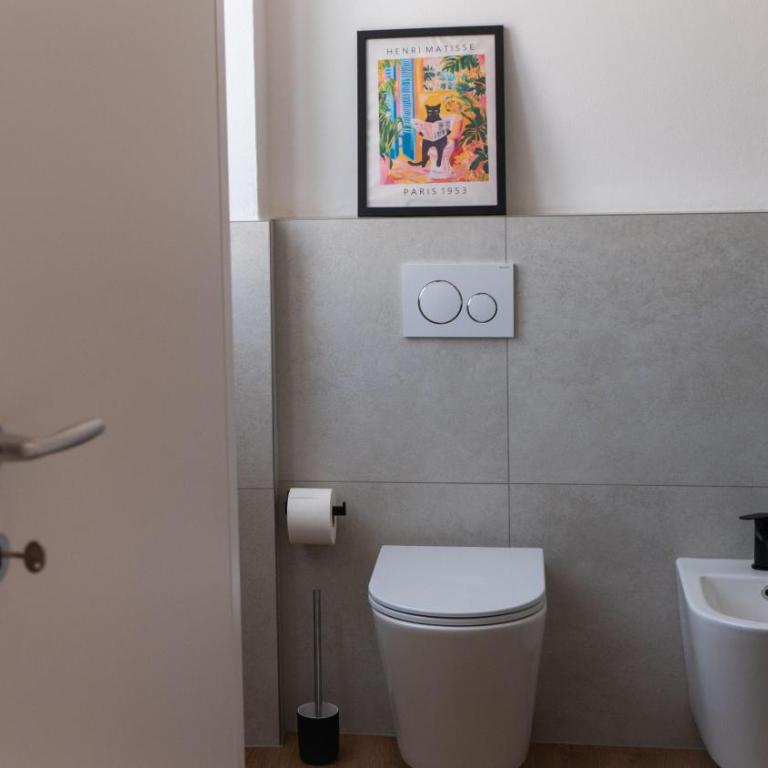 White Noise Como - Private Room - Double Room with Private Bathroom - 17