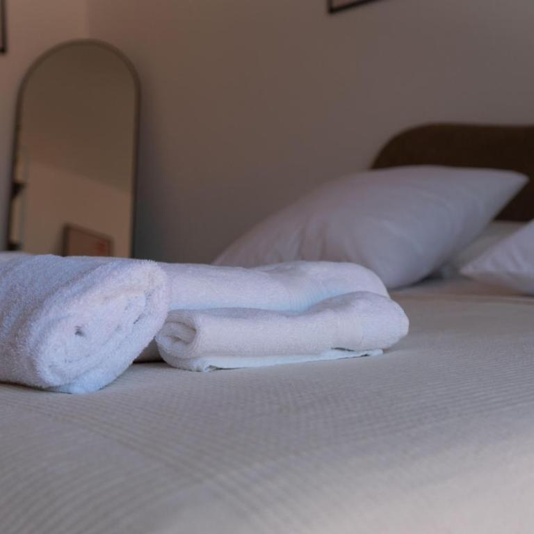 White Noise Como - Private Room - Double Room with Private Bathroom - 18