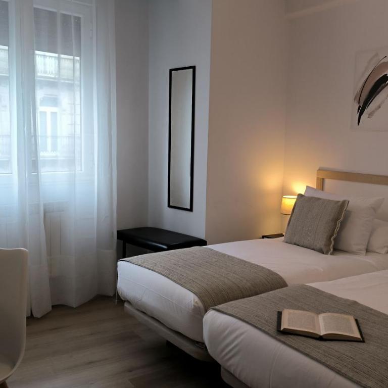 Hotel Arias - Habitación Doble - 2 camas - 1