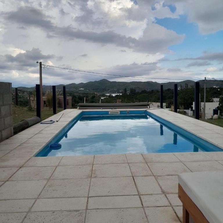 Casa con piscina y vistas a las sierras en Potrero de los Funes- Casa Sawa - Casa de 2 dormitorios - 2