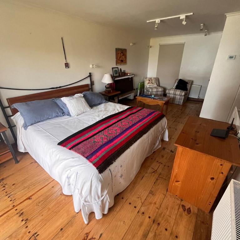 Casona IslaNegra - Five-Bedroom House - 4