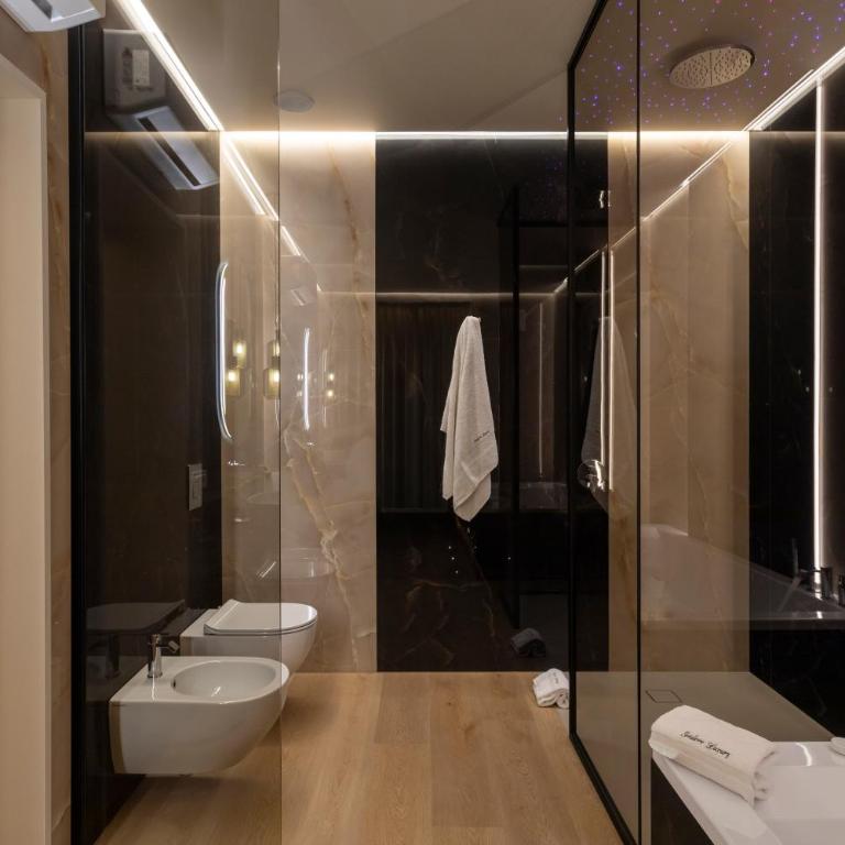 Isidoro Luxury Suites - Deluxe Double Room with Bath - 7
