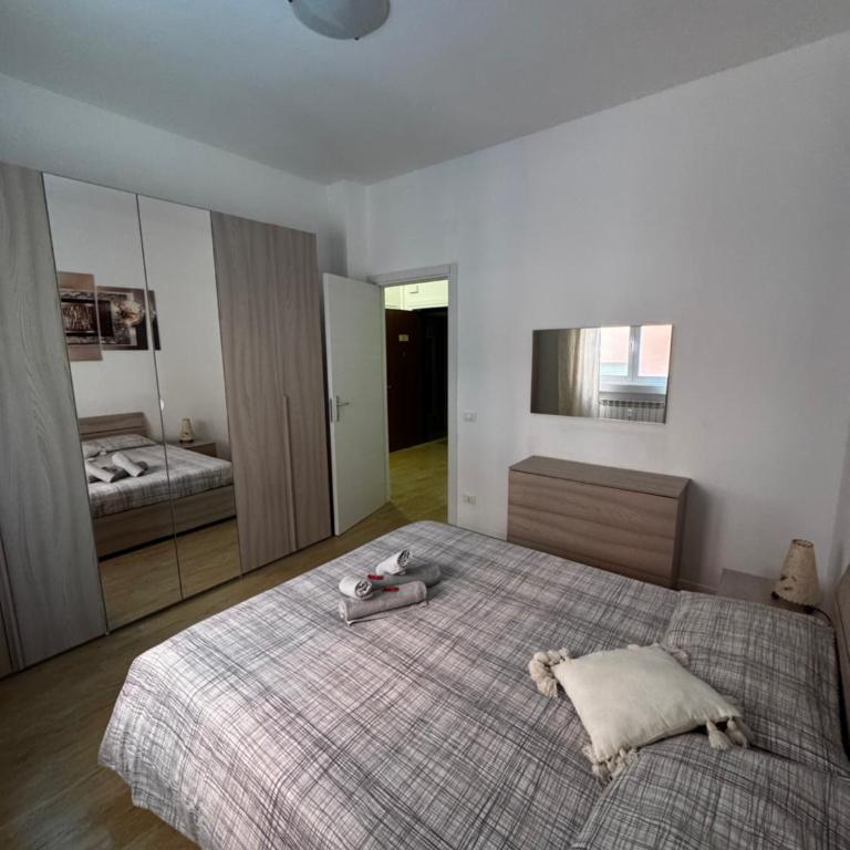 BeAttic - Appartamento Deluxe con 2 Camere da Letto e Vista Giardino - 2