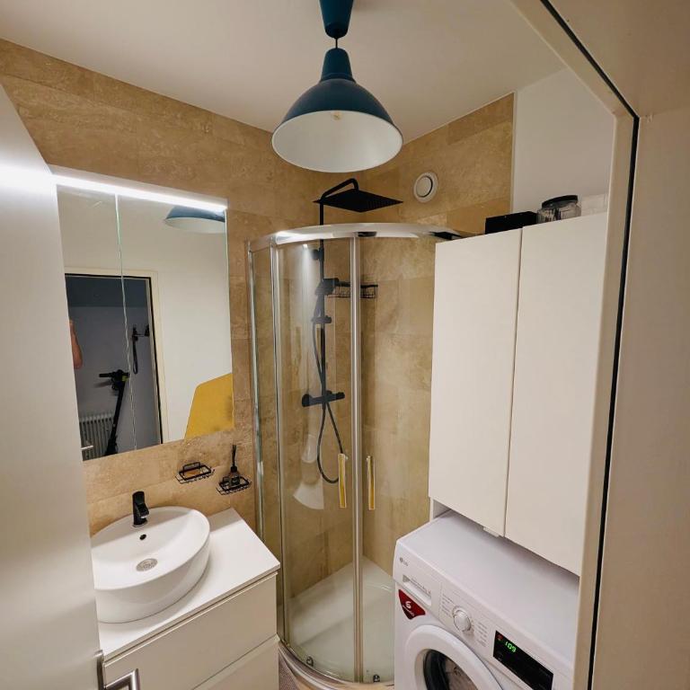 Modern Living - free parking & self Check-in - Apartment mit 1 Schlafzimmer - 10