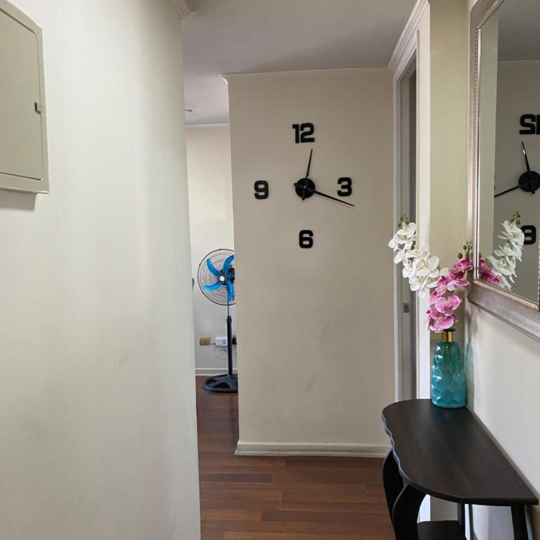 centro santiago - Three-Bedroom Deluxe Apartment - 20