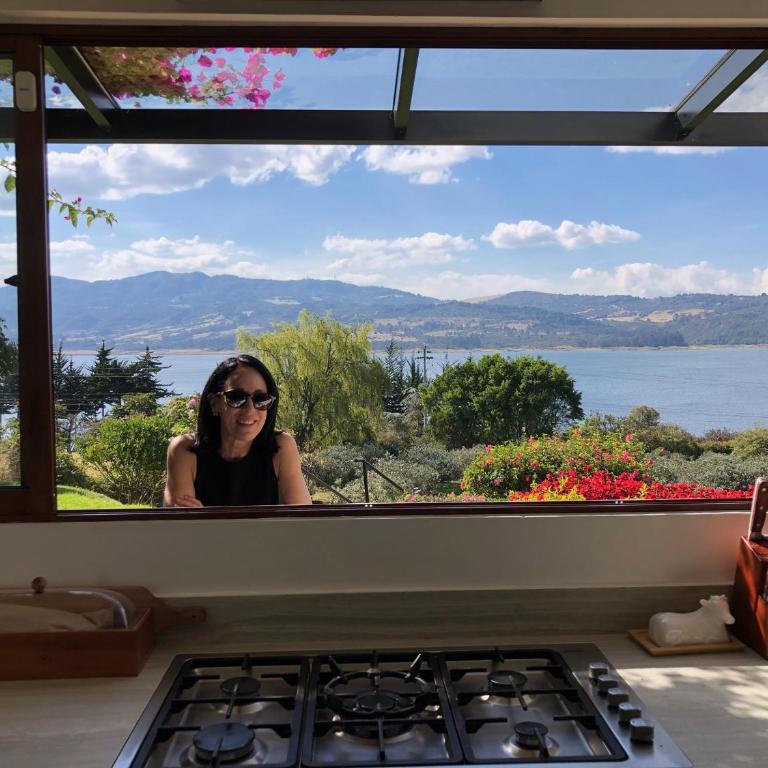 FINCA TUTASUA Lake View Luxury House - Villa - 17