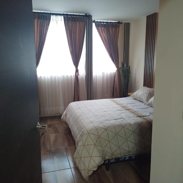 Departamento de 2 habitaciones en la Victoria con garaje gratis - Two-Bedroom Apartment - 9