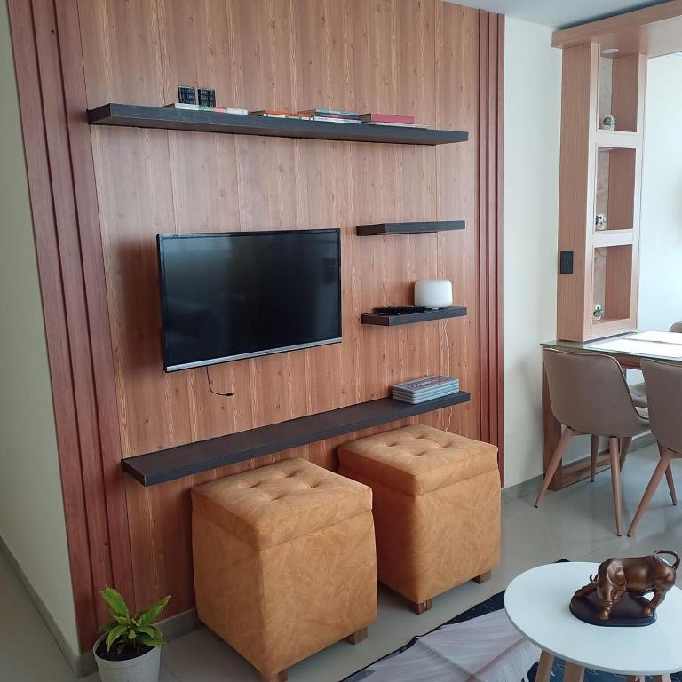 Departamento de 2 habitaciones en la Victoria con garaje gratis - Two-Bedroom Apartment - 21