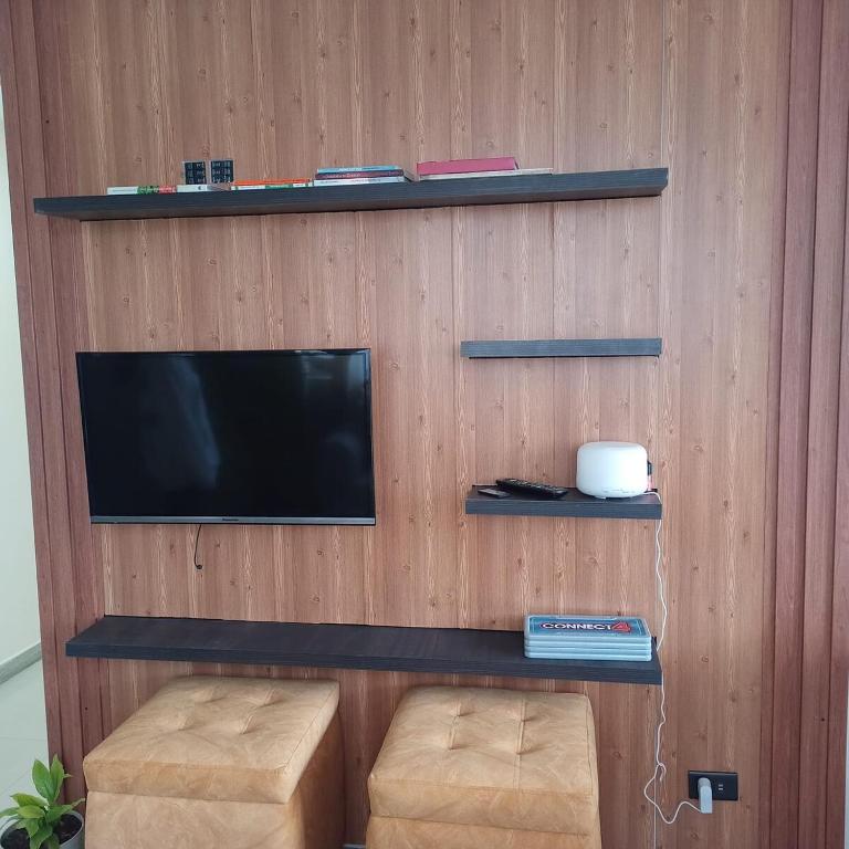 Departamento de 2 habitaciones en la Victoria con garaje gratis - Two-Bedroom Apartment - 25