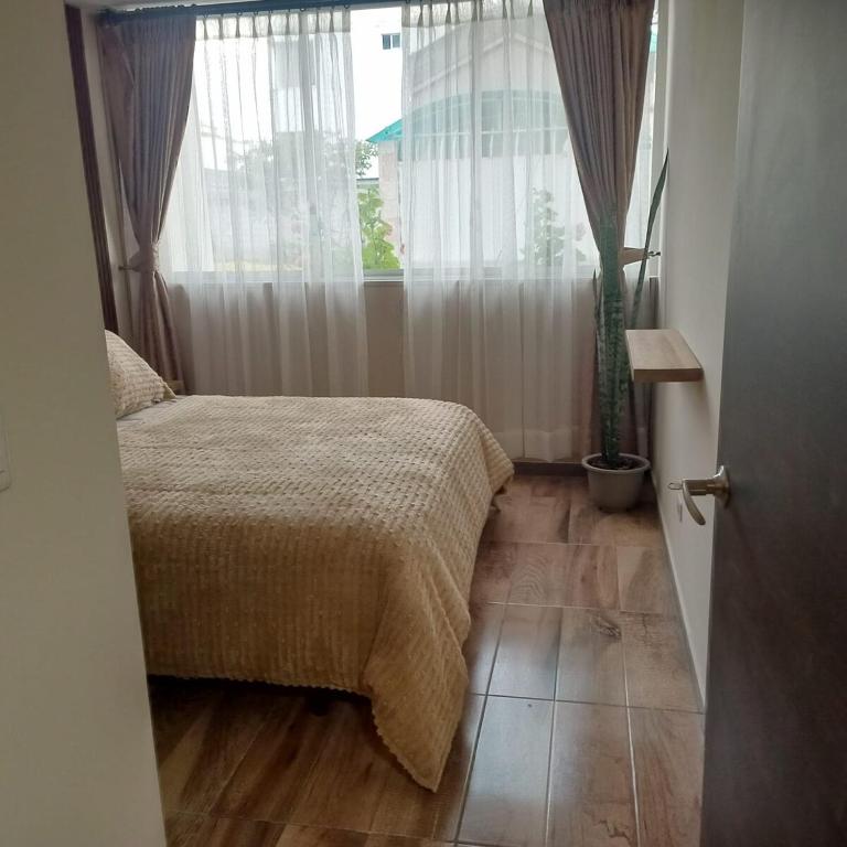 Departamento de 2 habitaciones en la Victoria con garaje gratis - Two-Bedroom Apartment - 39