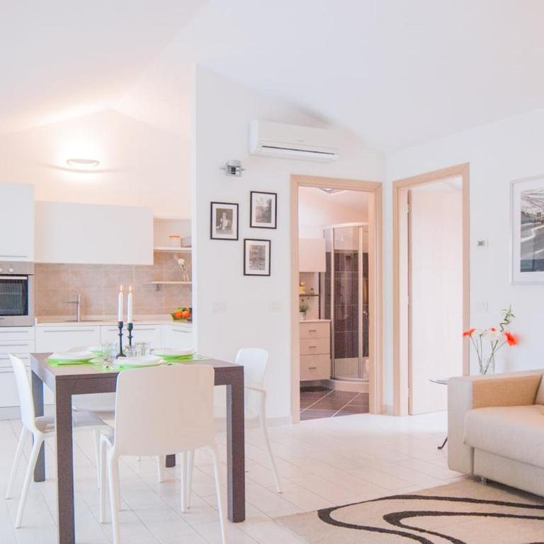 Apartment with terrace SAN FREDIANO AREA -4 people - Appartamento con 1 Camera da Letto - 1