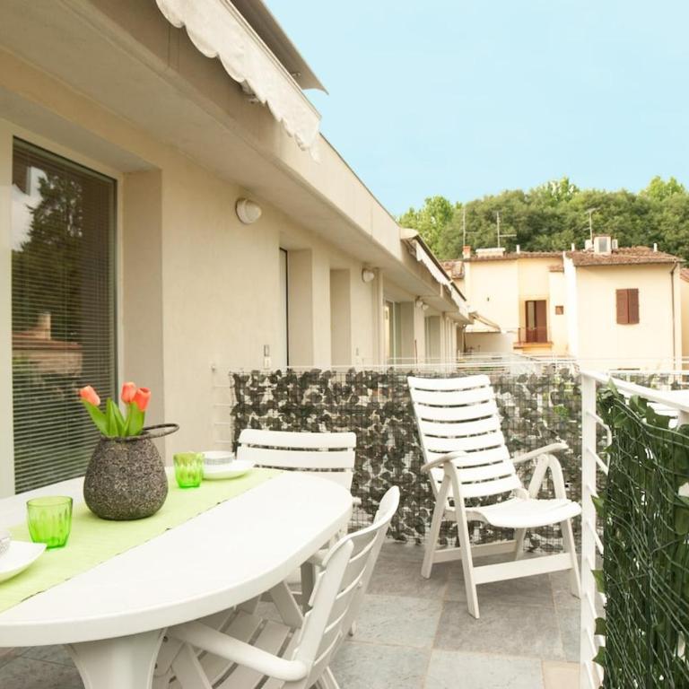 Apartment with terrace SAN FREDIANO AREA -4 people - Appartamento con 1 Camera da Letto - 12