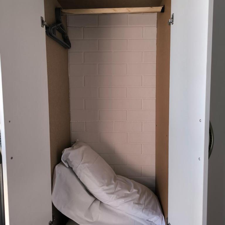 Depto con cochera, luminoso y vista abierta - Apartamento de 1 dormitorio - 31