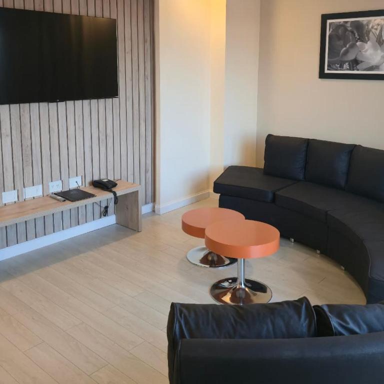 Hotel Plaza - Suite Deluxe - 2