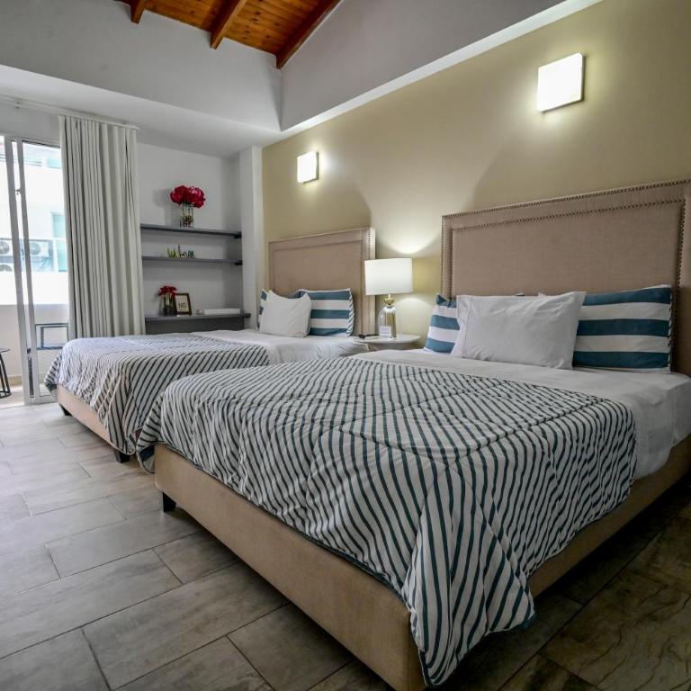 Hotel SEREMA - Deluxe Double Room with Two Double Beds - 7