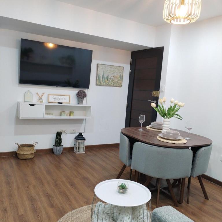 Elegant and centrally-located apartment in Cusco - Two-Bedroom Apartment - 13