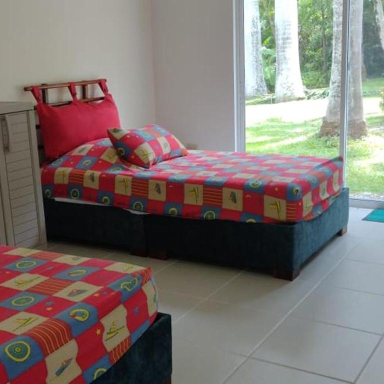Casa Campestre en Condominio en Anapoima - Casa de 4 dormitorios - 21