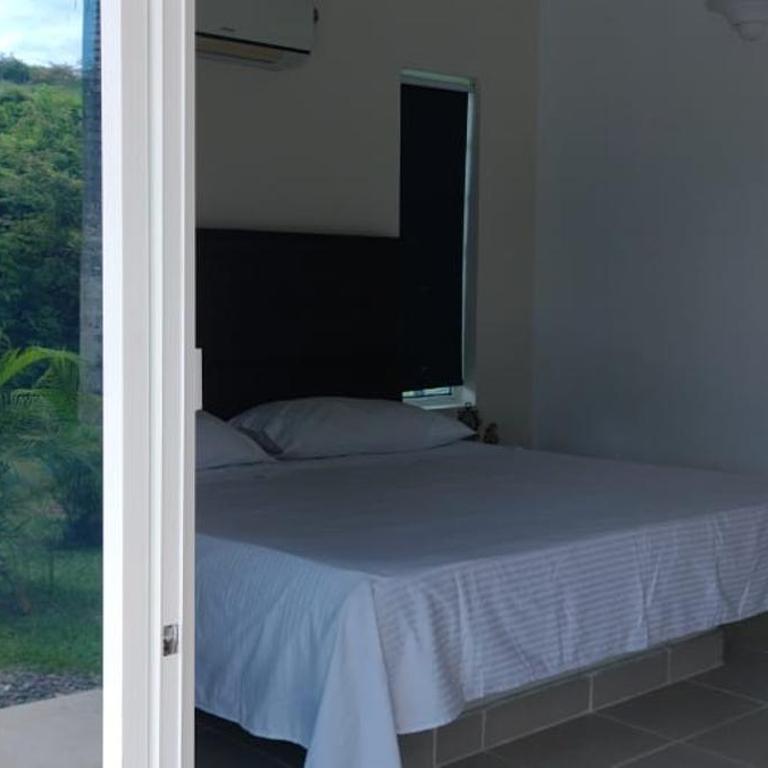 Casa Campestre en Condominio en Anapoima - Casa de 4 dormitorios - 20