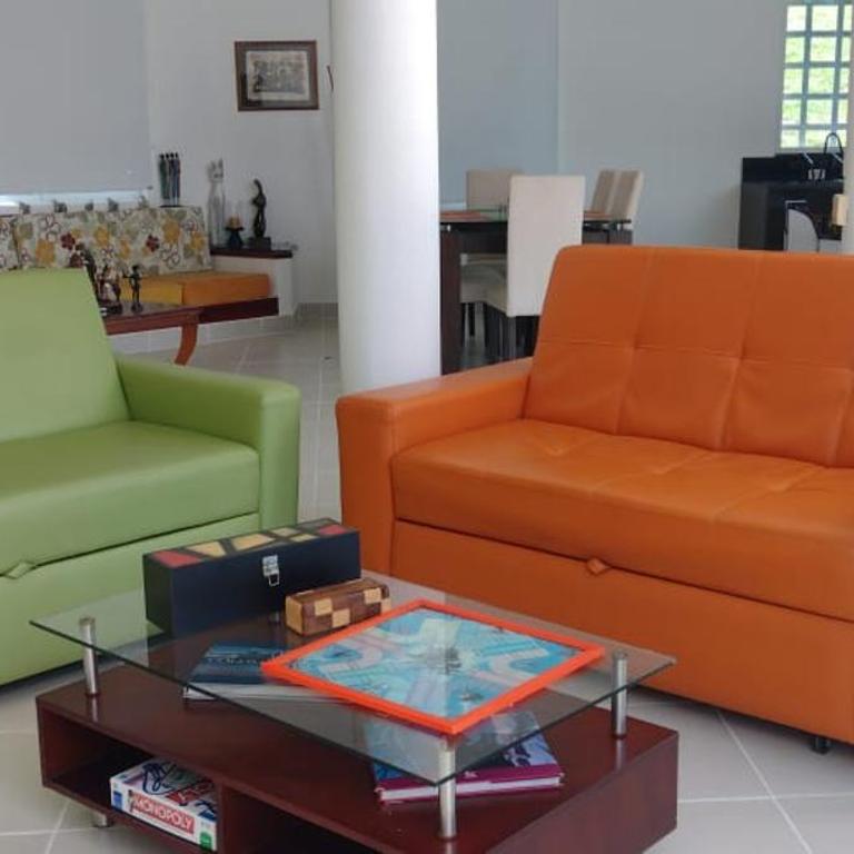 Casa Campestre en Condominio en Anapoima - Casa de 4 dormitorios - 10
