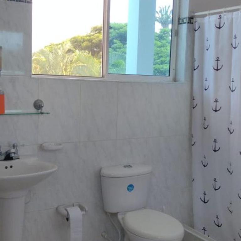 Casa Campestre en Condominio en Anapoima - Casa de 4 dormitorios - 27