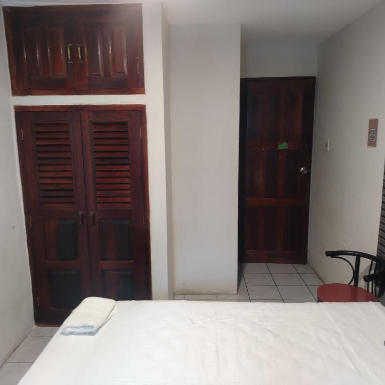 Hotel Casa Luna - Double Room with Private Bathroom - 9