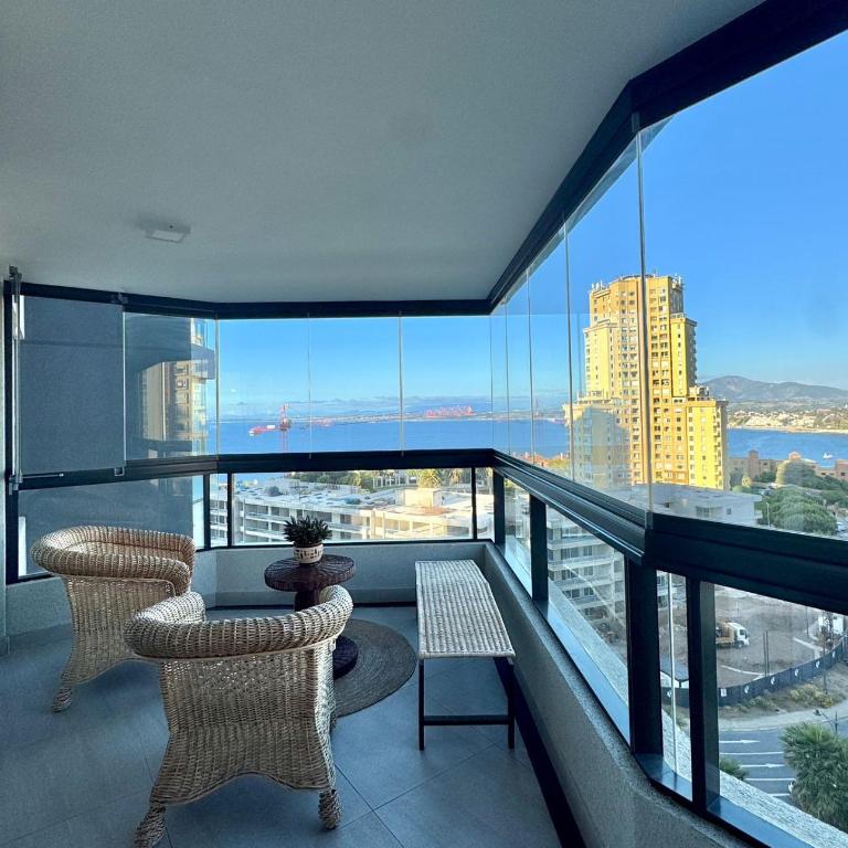 Concón A pasos de la Playa , Vista al Mar - Two-Bedroom Apartment - 1