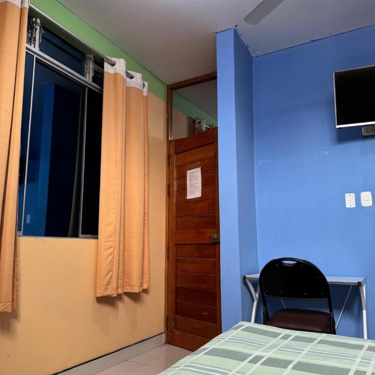 Alojamiento Pucallpa - Double Room with Private Bathroom - 3