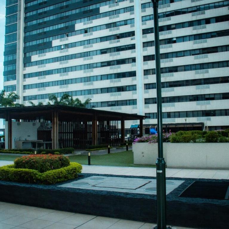 Torres Bellini - Puerto Santa Ana - Apartamento de 2 dormitorios - 11