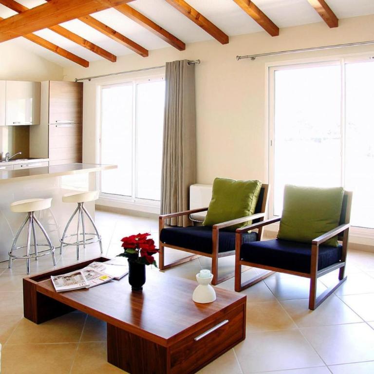Residence Salina Bay, Porto Vecchio, Apartment garden side - Two-Bedroom Apartment - 12