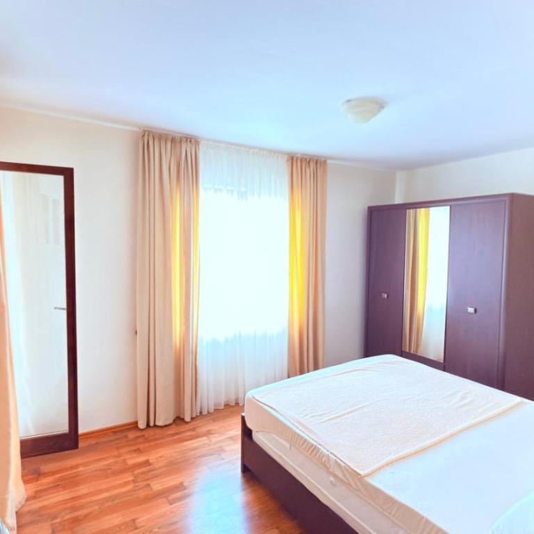 Apartments HMD - Apartman s 1 Spavaćom Sobom i Balkonom - 7