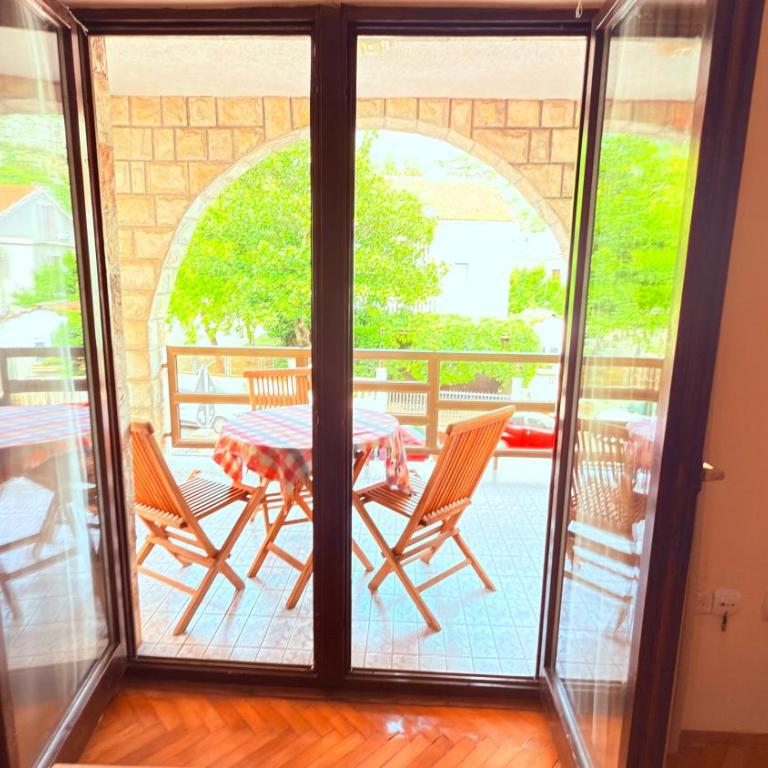 Apartments HMD - Apartman s 1 Spavaćom Sobom i Balkonom - 6