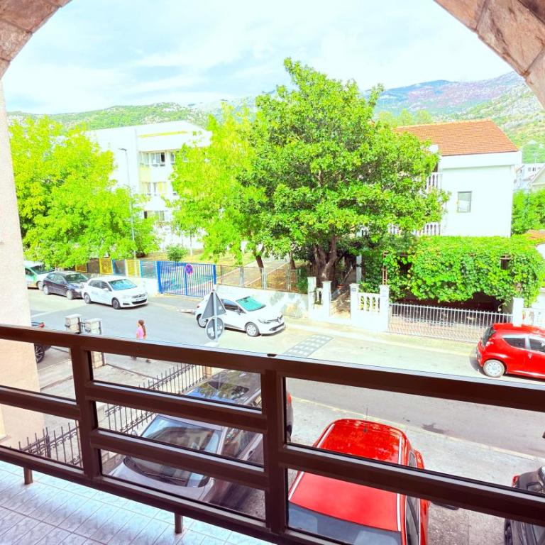 Apartments HMD - Apartman s 1 Spavaćom Sobom i Balkonom - 14