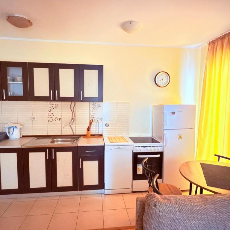 Apartments HMD - Apartman s 1 Spavaćom Sobom i Balkonom - 17