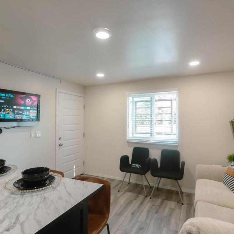 Departamento Nuevo - Two-Bedroom Apartment - 19