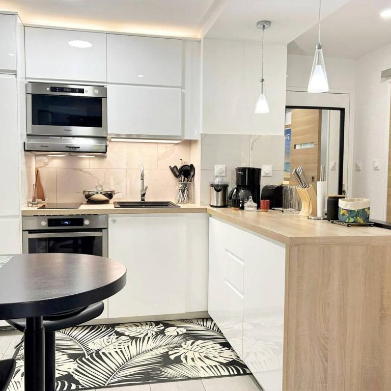 Appartement moderne 3 pièces, 5 couchages, Bormes-les-Mimosas - FR-1-251-880 - Appartamento - 4