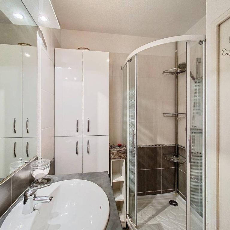 Villa climatisée à La Ciotat avec piscine et parking sécurisés - 2 à 4 voyageurs - FR-1-770-66 - Ferienhaus - 18