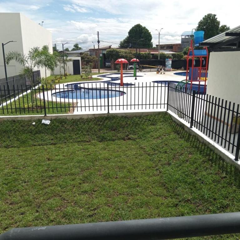 Descanso & Piscina en cómodo apartamento - Apartment - 15