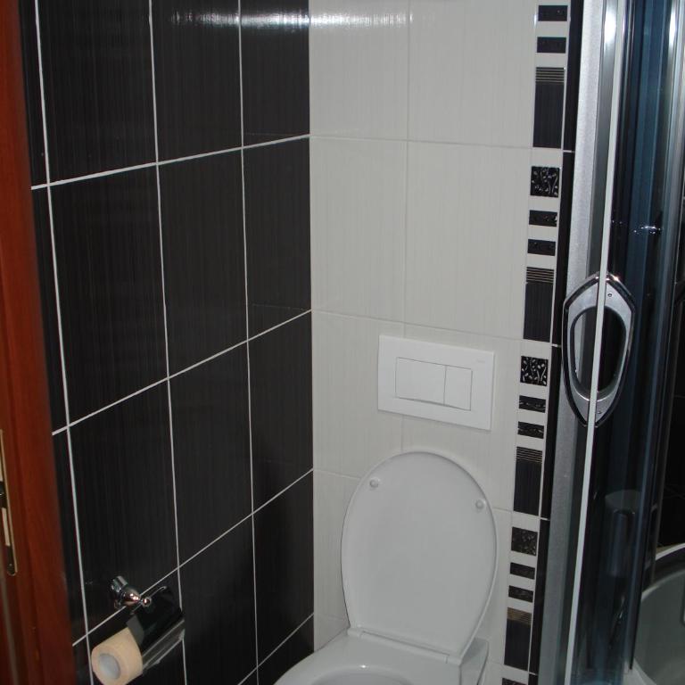 Villa Vežić - Classic Quadruple Room - 21